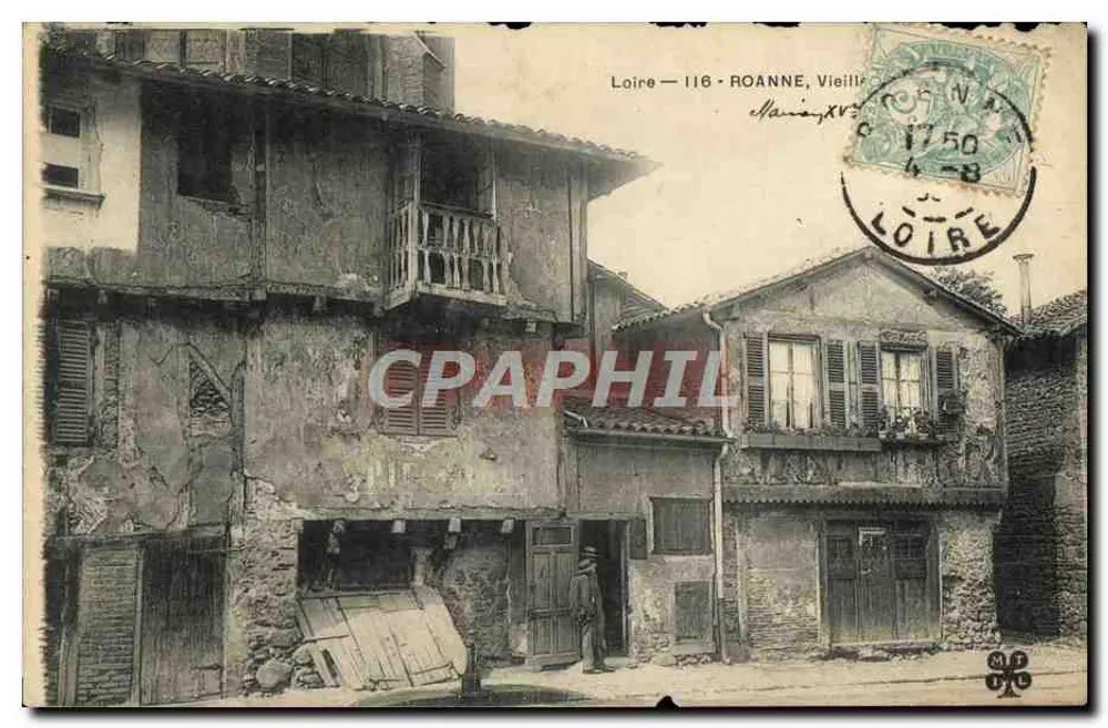 Roanne, Vieille Ville — rue pavée avec bâtiments en pierre et balcon — éditeur imprimeur non visible, n° de série non lisible - Frente