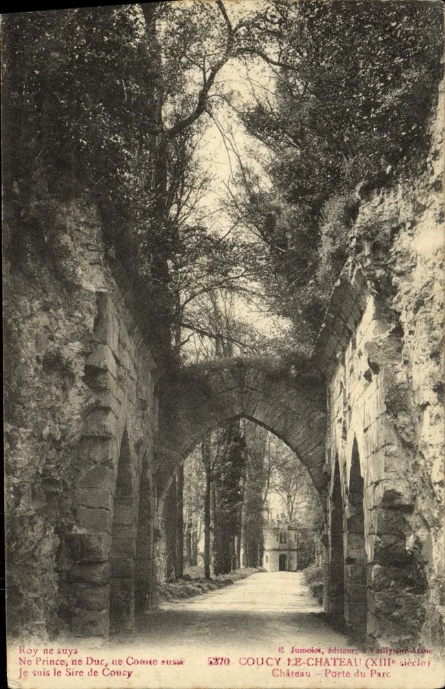 Coucy-le-Château — Porte do Parc — editor Jumelet, em Vailly-sur-Aisne, n° 5370 - Frente