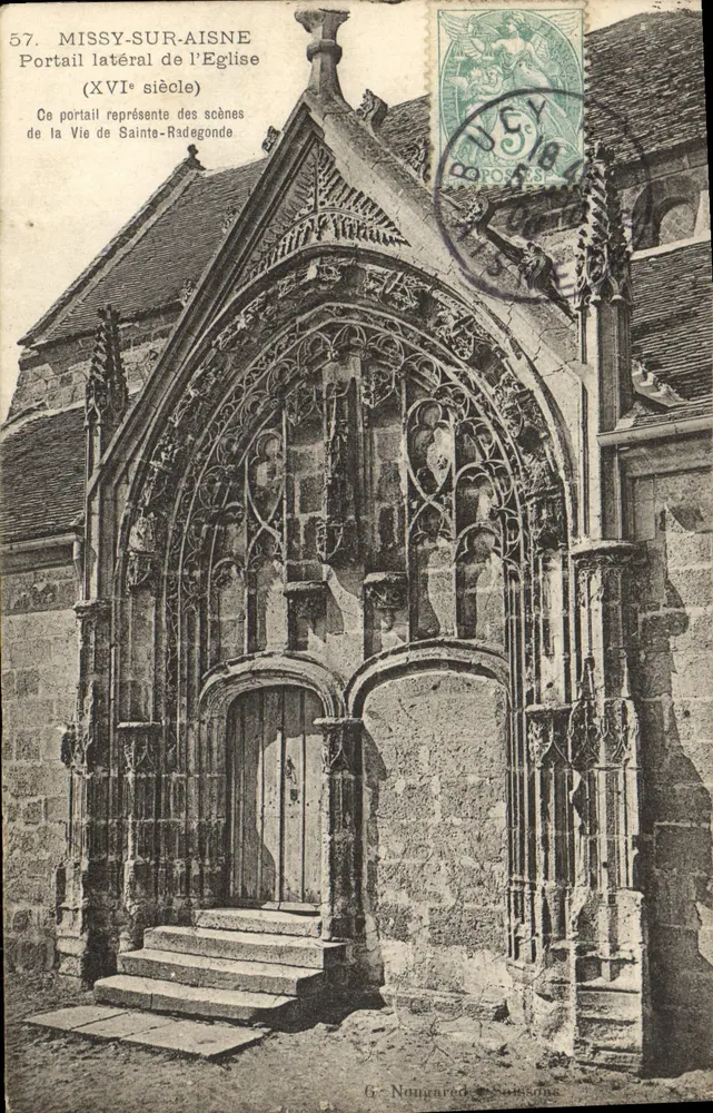 Missy-sur-Aisne — Seitenportal der Kirche (16. Jahrhundert) — G. Naugared, Saint-Quentin - Vorderseite