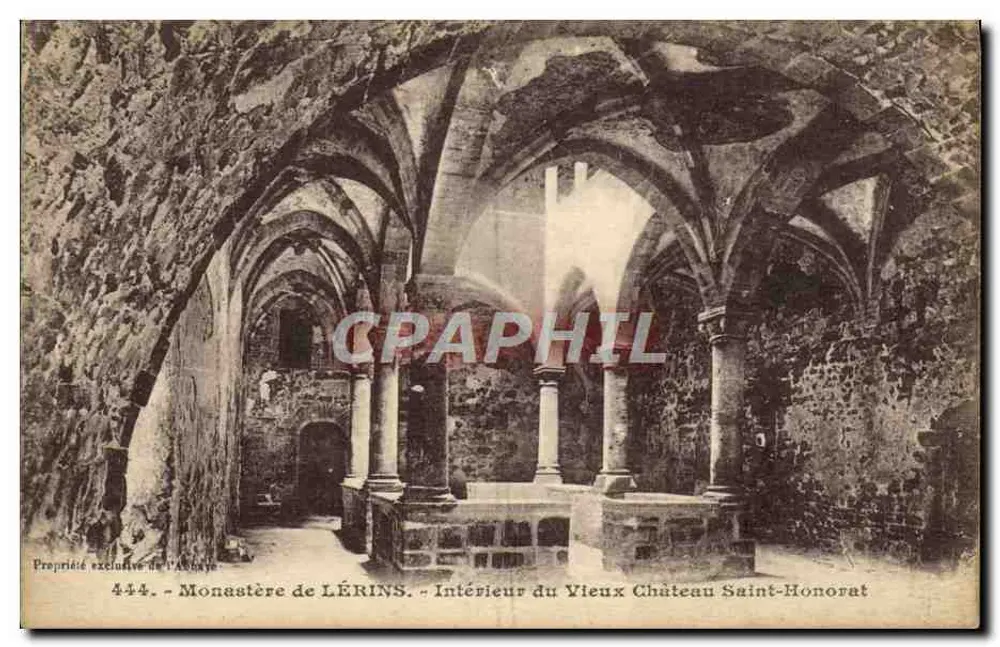 Kloster LÉRINS — Innenansicht des Alten Schlosses Saint-Honorat — Verlag: Exklusives Eigentum der Abtei, Nr. 444 - Vorderseite