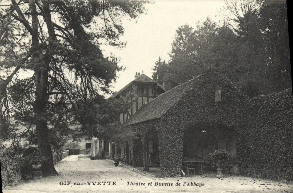 Gif-sur-Yvette — Theater und Café der Abtei - Vorderseite