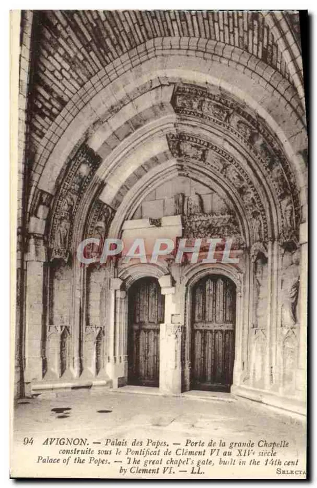 Avignon — Palais des Papes — Porte de la grande Chapelle gebaut unter dem Pontifikat von Clement VI im 14. Jahrhundert - Vorderseite