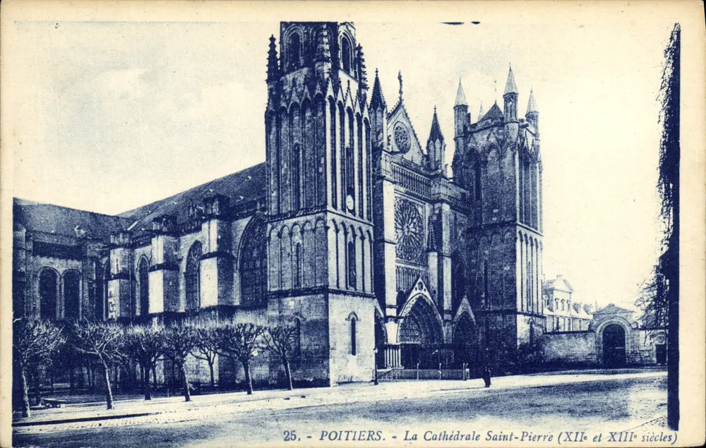 Poitiers - A Catedral de São Pedro (séculos XII e XIII) — editor G. Arnaud, Nantes, n° 25 - Frente