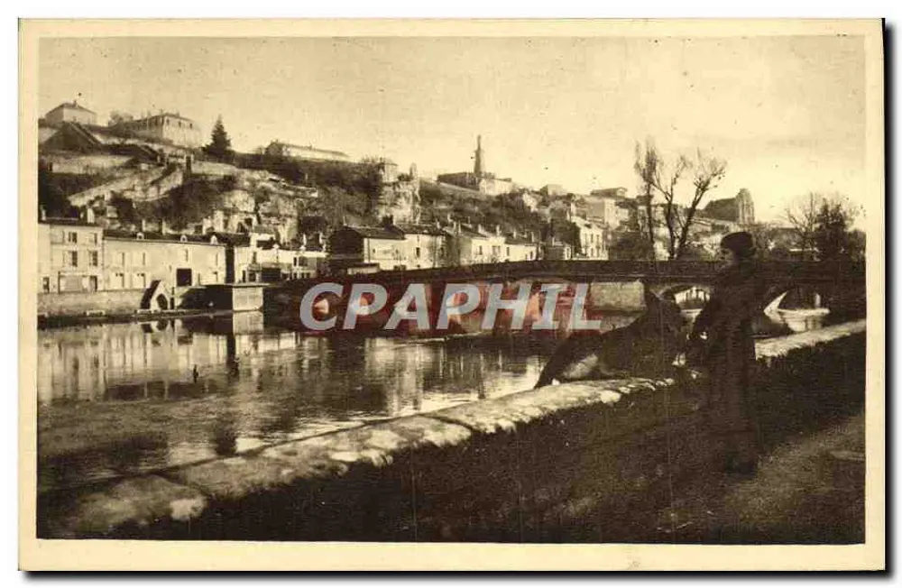 Poitiers — Pont Joubert und Dunes-Hügel — J. Robuchaud, phot. Poitiers - Vorderseite