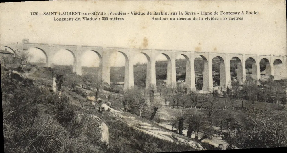Saint-Laurent-sur-Sèvre (Vendée) — Viaduc de Barbin über die Sèvre — Linie Fontenay zu Gholet - Vorderseite