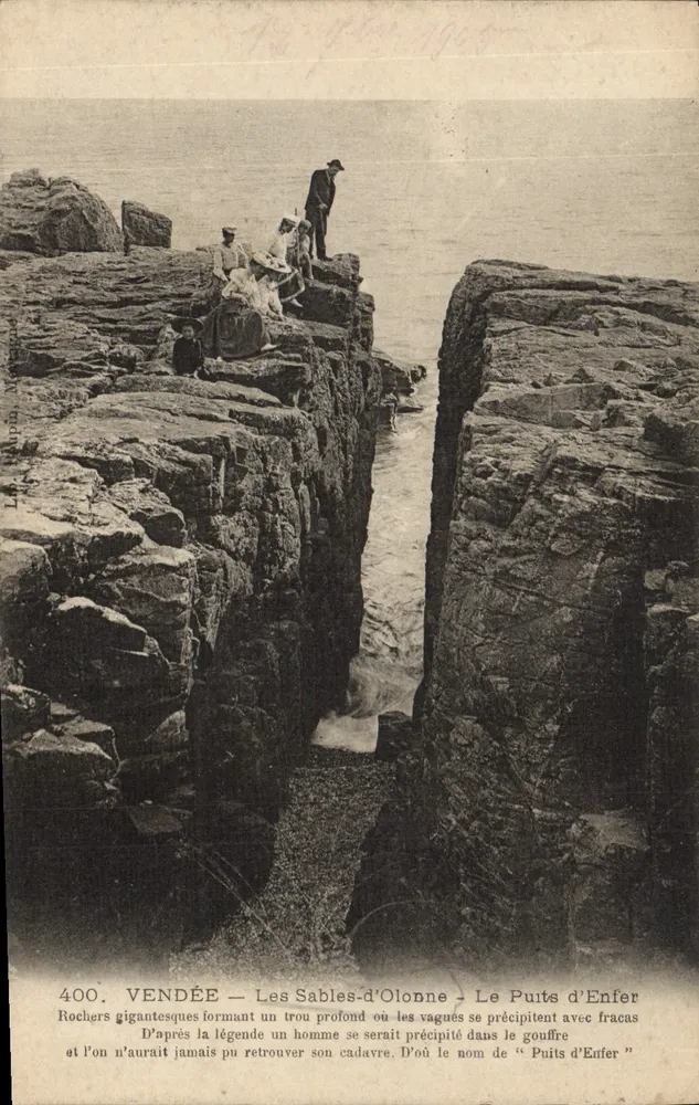 VENDÉE — Les Sables-d'Olonne — O Poço do Inferno — A Baía da Gouffre — Editor L. Lanoë, n°400 - Frente