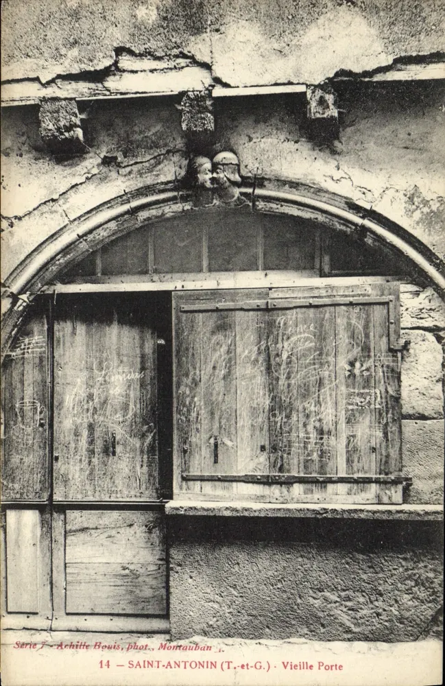SAINT-ANTONIN (T.-et-G.) — Oude Poort — Achille Bouis, fot., Montauban - Voorkant