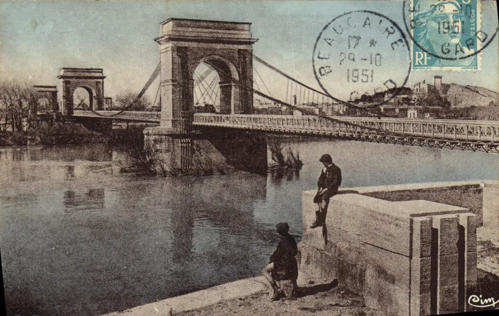 Beaucaire (Gard) — Il Ponte sospeso — Editore Combet & Macon - Recto