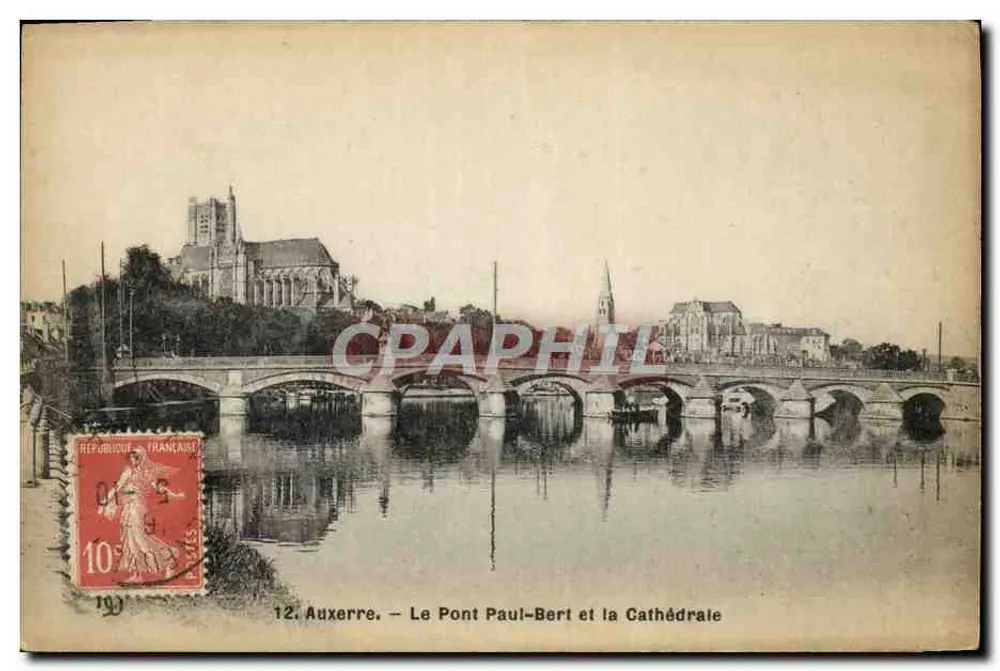 Auxerre — Der Paul-Bert-Brücke und die Kathedrale — unbekannter Verlag, Seriennummer 12 - Vorderseite