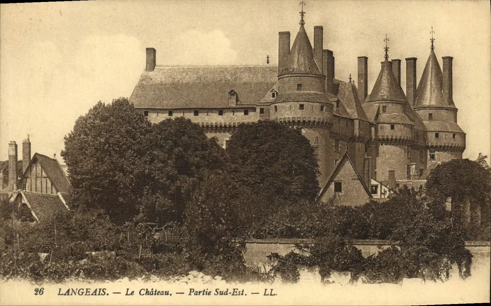 LANGEAIS — Schloss — Südostteil — LL. - Vorderseite