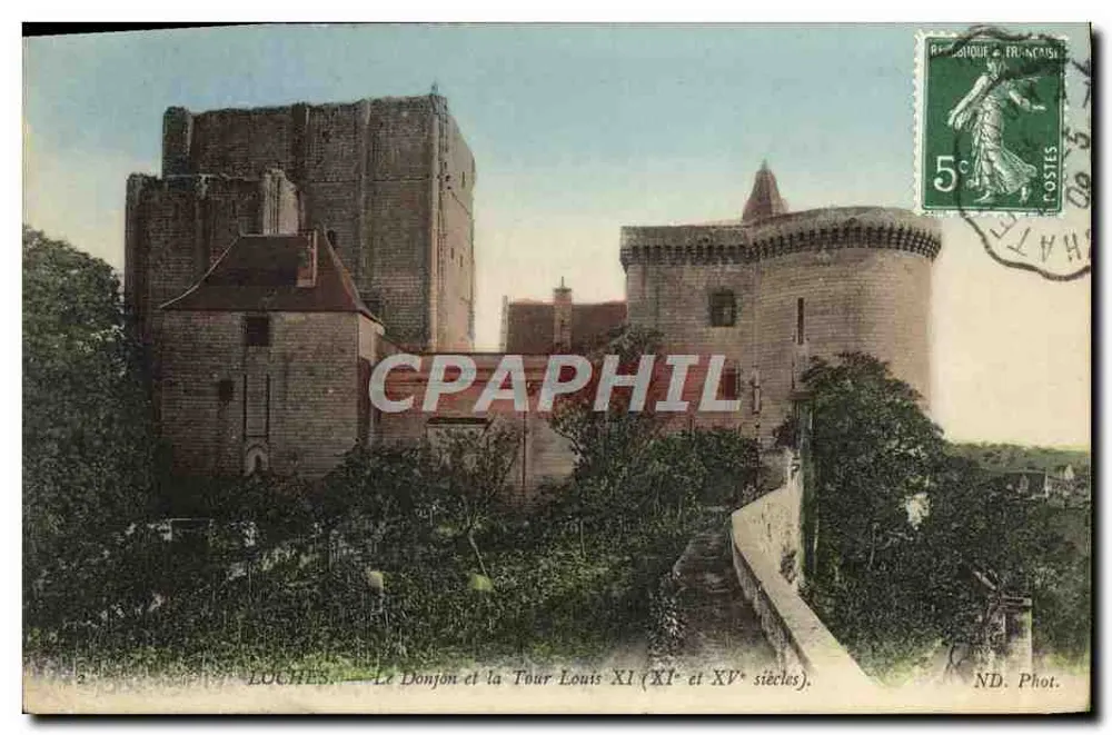 Loches — Der Bergfried und die Turm Louis XI (11. und 15. Jahrhundert). ND. Fotografie. - Vorderseite