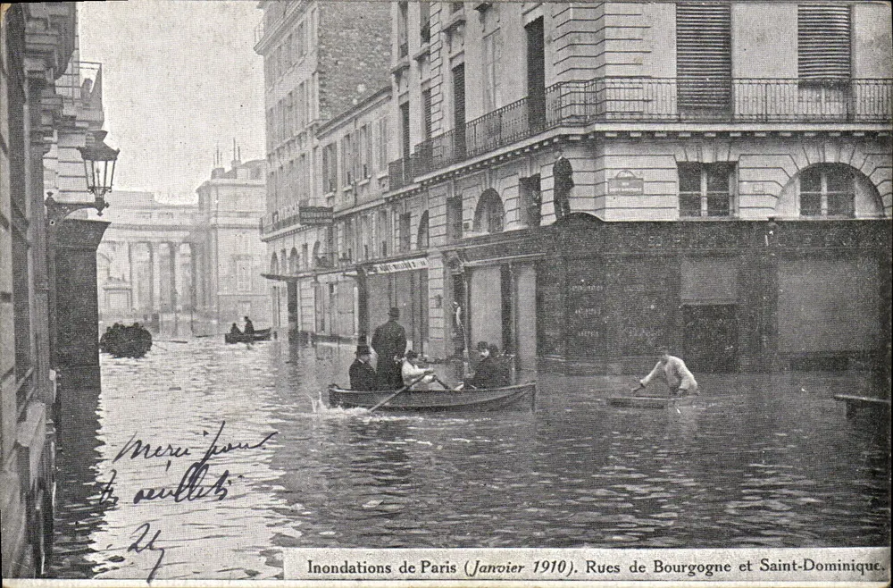 Überschwemmungen in Paris (Januar 1910) — Straßen von Burgund und Saint-Dominique — Verlag nicht sichtbar - Vorderseite