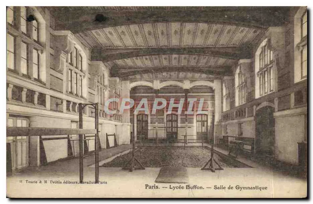 Paris — Lycée Buffon — Sala de Ginástica — H. Toutte & M. Petitlin editores, Corallois, Paris - Frente