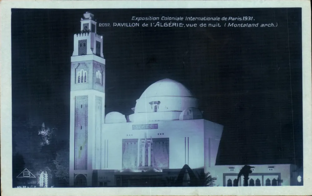 Pavillon Algeriens — Internationale Kolonialausstellung Paris 1931 — Montaland arch. - Vorderseite