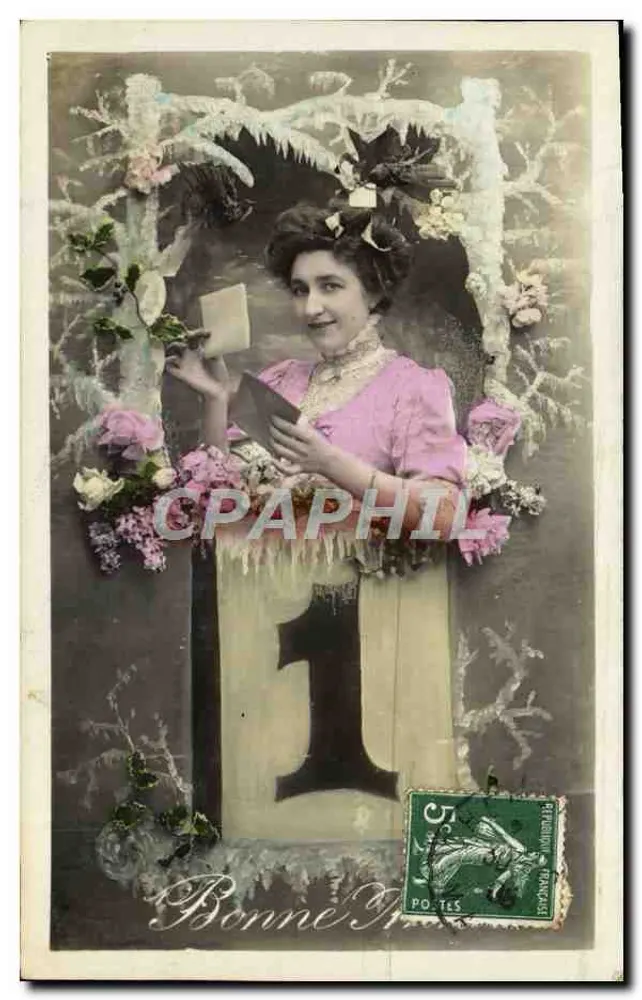 Frau in einem rosa Kleid — Blumendekoration und Winter — unbekannter Verleger, Seriennummer nicht sichtbar - Vorderseite