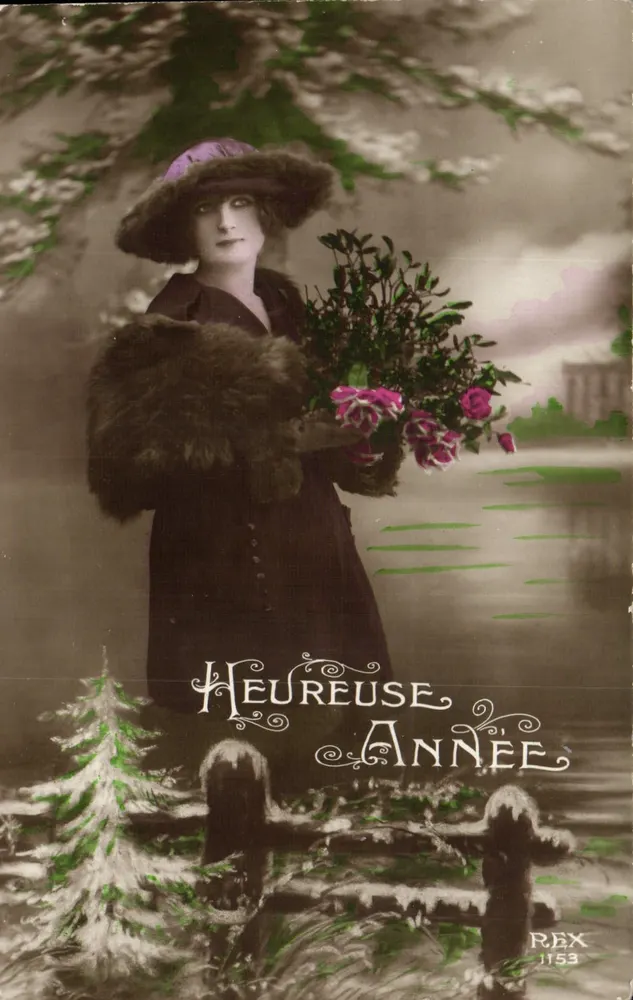 Frau in Pelzmantel und Hut — 'Heureuse Année' — REX 1153 - Vorderseite