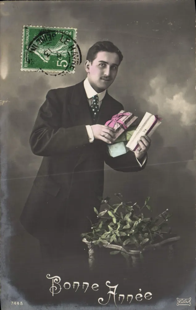 Mann in Anzug mit Geschenken — Frohe Weihnachten — Litar, Nr. 7448 - Vorderseite