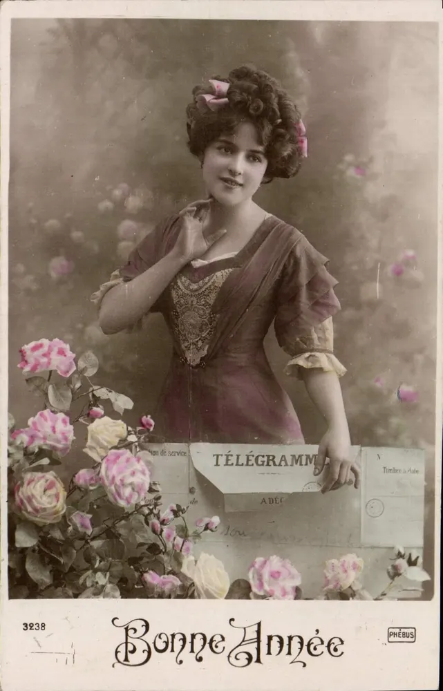 Junge Frau in violettem Kleid — Rosen — Verleger Phébus, Nr. 3238 - Vorderseite