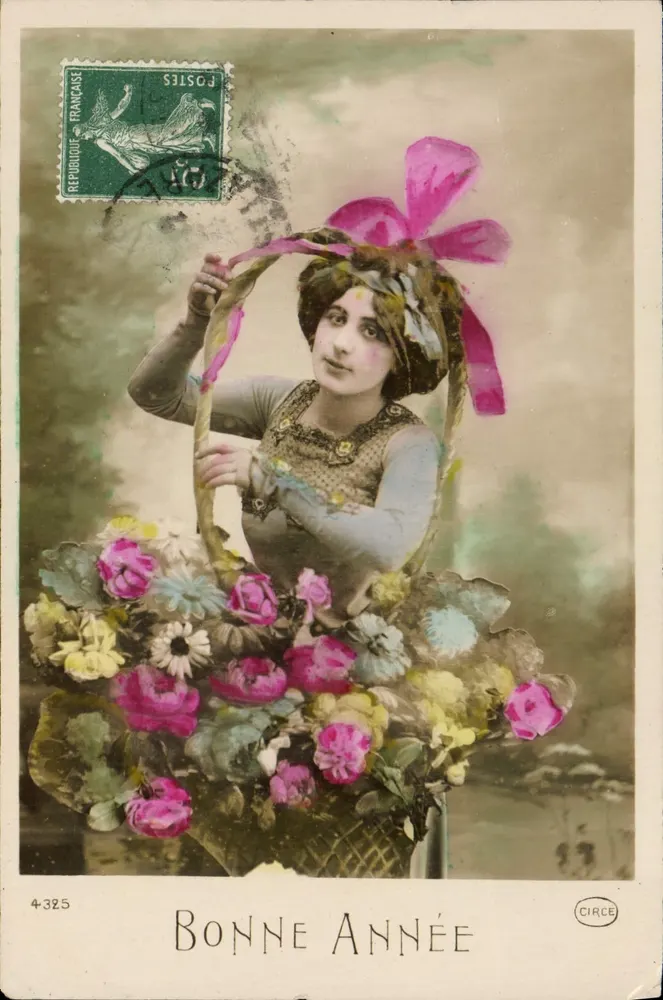 Femme avec panier de fleurs — Bonne Année — Circe, n°4325 - Recto