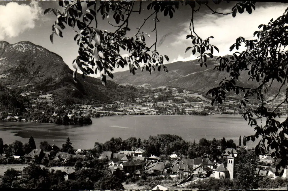 See Annecy — Talloires — Verlag Le Touring International - Vorderseite