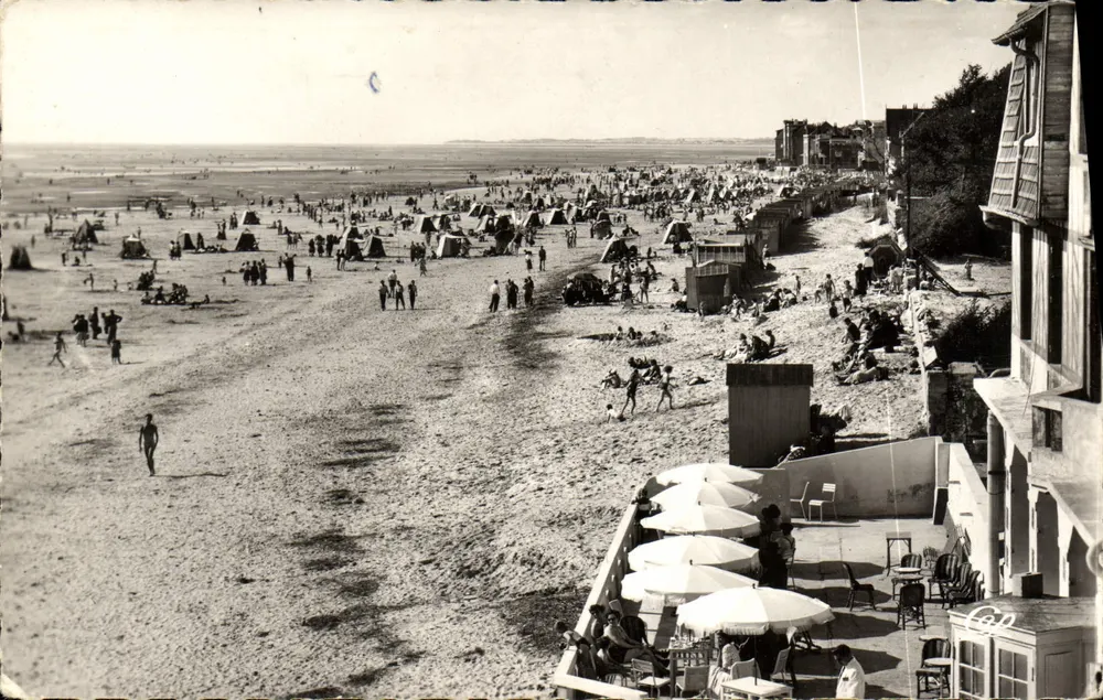 Le Crotoy — Strand von der Terrasse der Caravelle — Cie des Arts Photomécaniques - Vorderseite