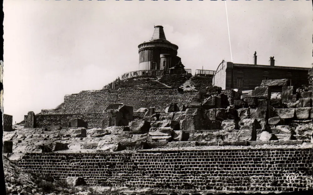 Das Observatorium von Puy-de-Dôme und Ruinen des Tempels Merkur — (Höhe 1487 m) — Sonderausgabe des Observatoriums - Vorderseite
