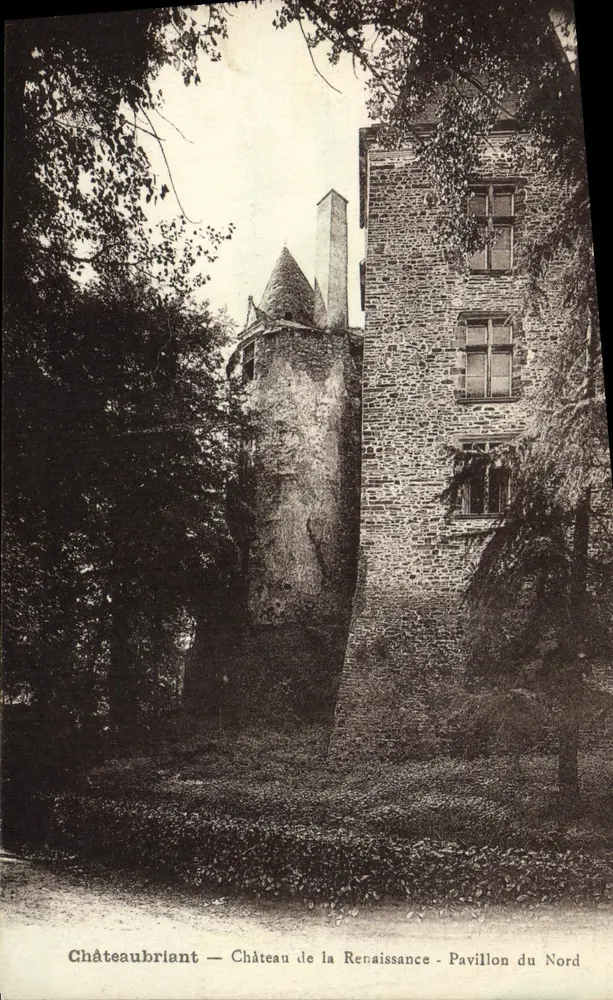 Châteaubriant — Schloss der Renaissance - Nordpavillon - Vorderseite