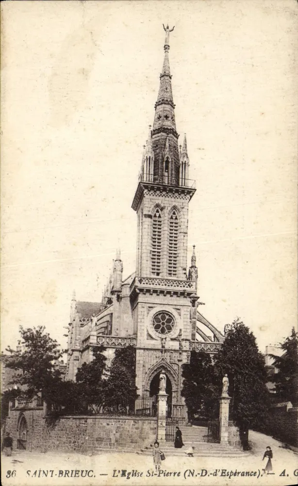 Saint-Brieuc — A Igreja de São Pedro (N.-D.-d'Espérance) — A. G. - Frente