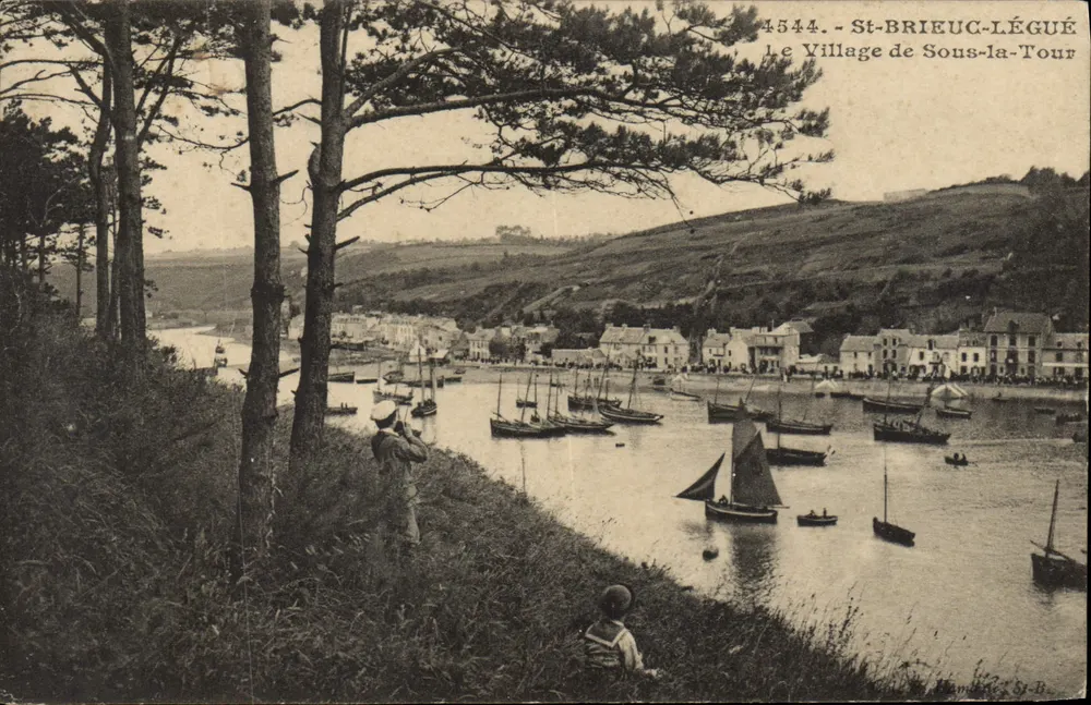 St-Brieuc-Légué — Das Dorf Sous-la-Tour — Verlag: L. B. (Nr. 4544) - Vorderseite
