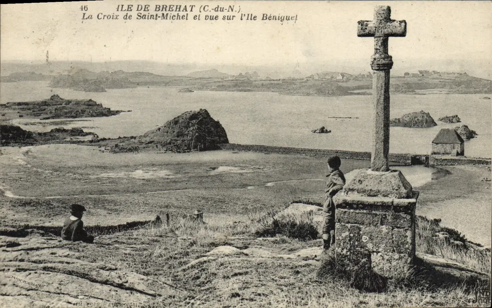 Insel Brehat (C.-du-N.) — La Croix de Saint-Michel von der Île Béniguel aus gesehen — Imp. Corbeil (Paris) n°46 - Vorderseite