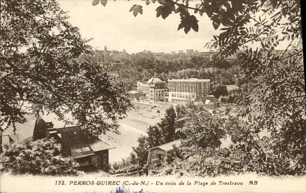 Perros-Guirec (C.-du-N.) — Ein Stück der Trestraou-Strand — Phototypie A. Bichuy, Angers - Vorderseite