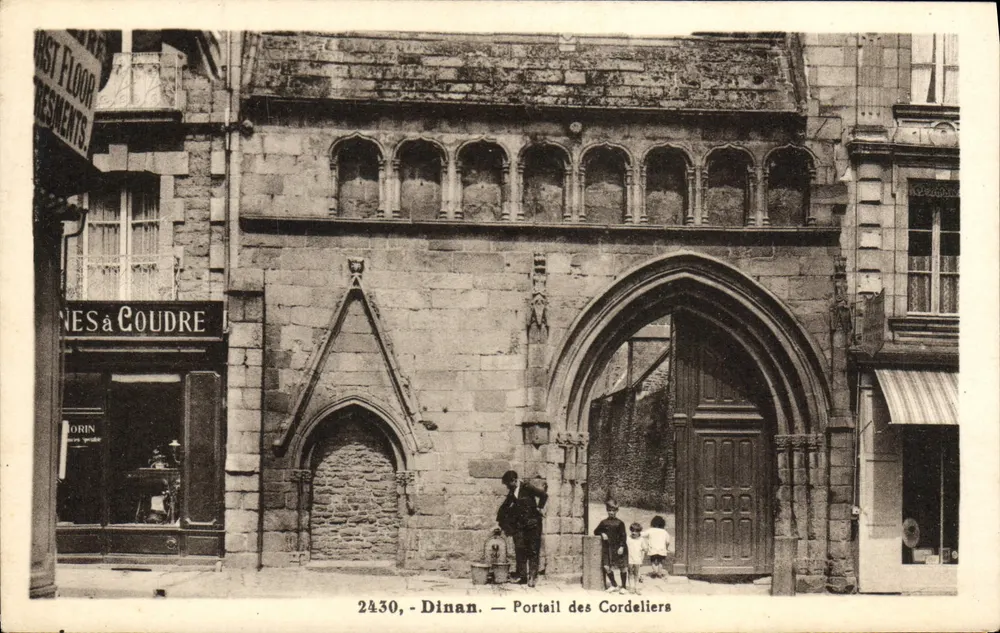 Dinan — Portal dos Cordeliers — 2430 - Frente