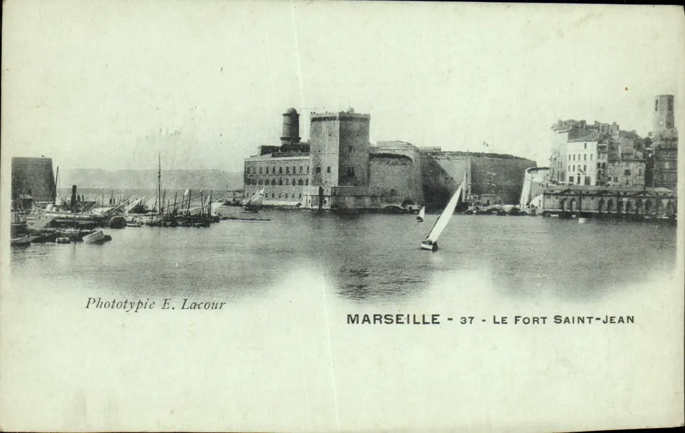 Marseille — Le Fort Saint-Jean — Phototypie E. Lacour n°37 - Frente