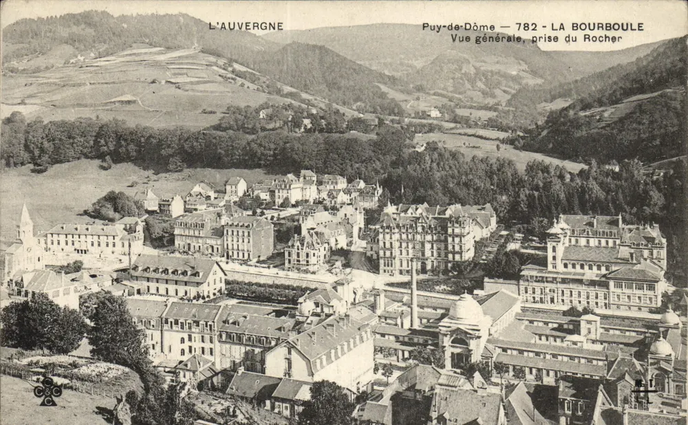 La Bourboule — Allgemeiner Blick vom Felsen — Auvergne, Puy-de-Dôme, 782 - Vorderseite
