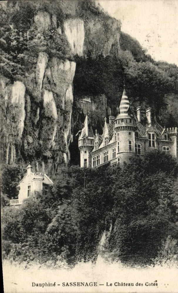 Dauphiné - Sassenage - O Castelo das Cotes - Frente