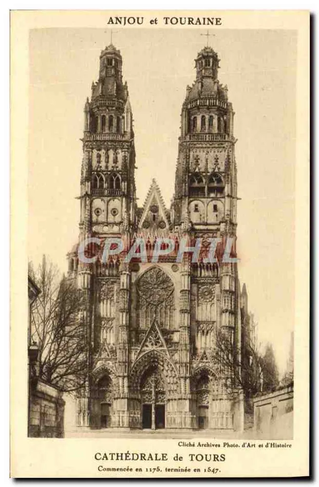 Catedral de Tours — Anjou e Touraine — Arquivos Fotográficos de Arte e História - Frente