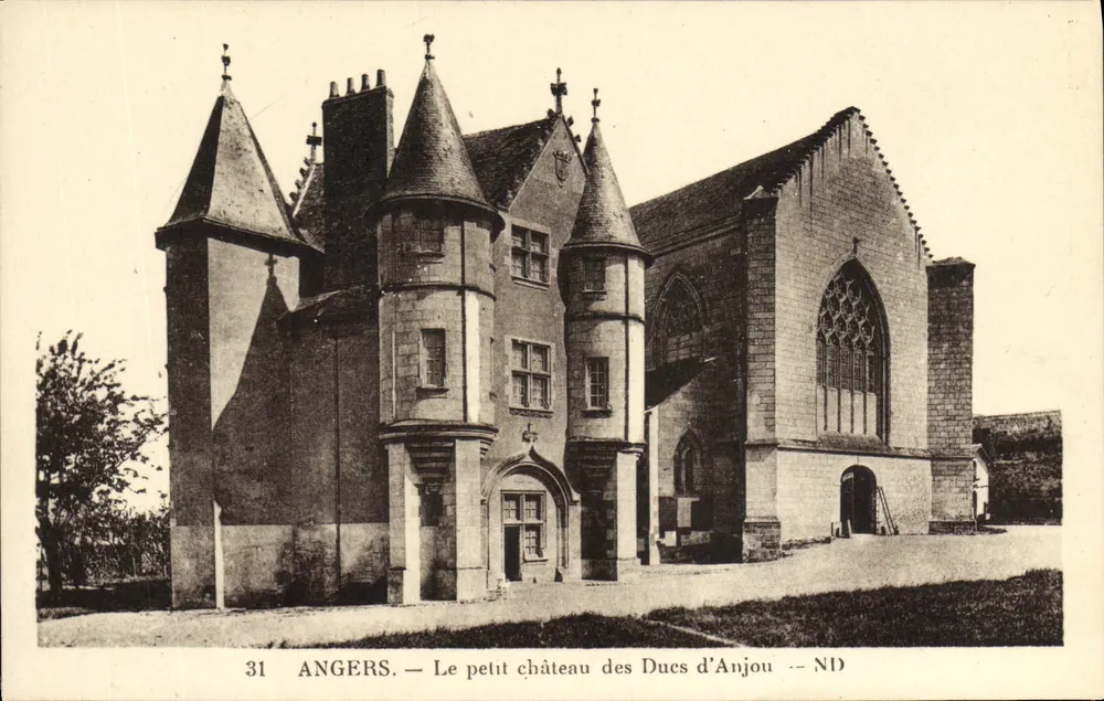 Angers — O pequeno castelo dos Duques de Anjou — ND - Frente