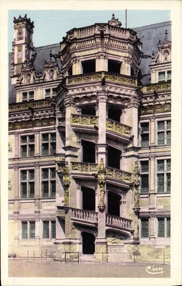 Schloss Blois — Treppenhaus François Ier — Ciny - Vorderseite