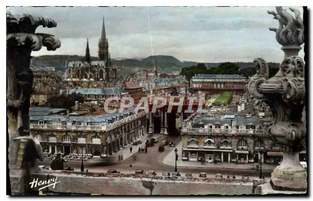 Nancy — La Place Stanislas — Ansicht vom Rathaus — Edition Henry - Vorderseite