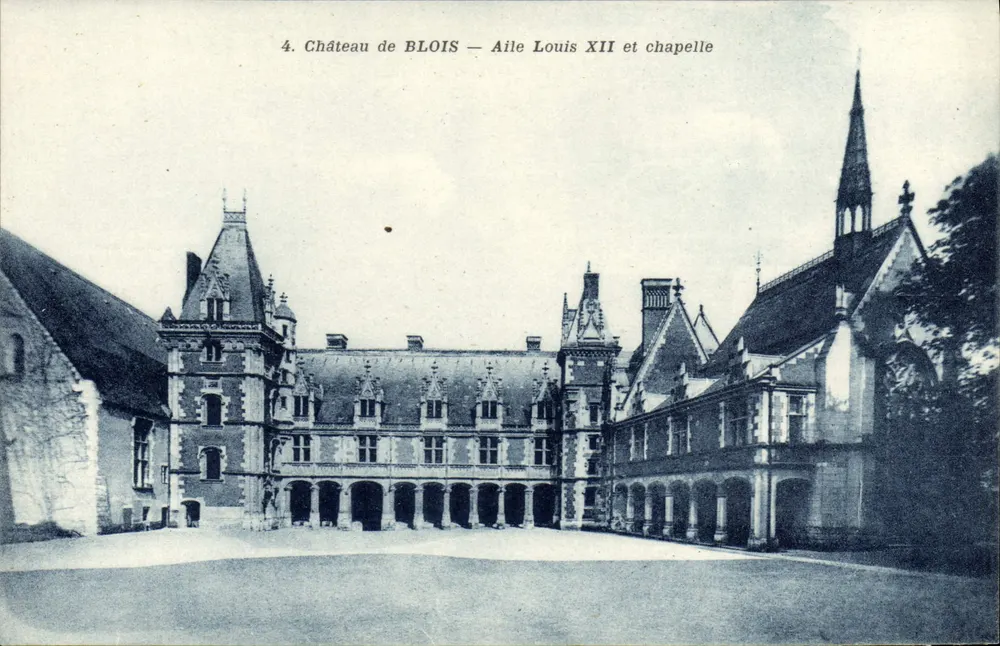 Schloss BLOIS — Flügel Louis XII und Kapelle - Vorderseite