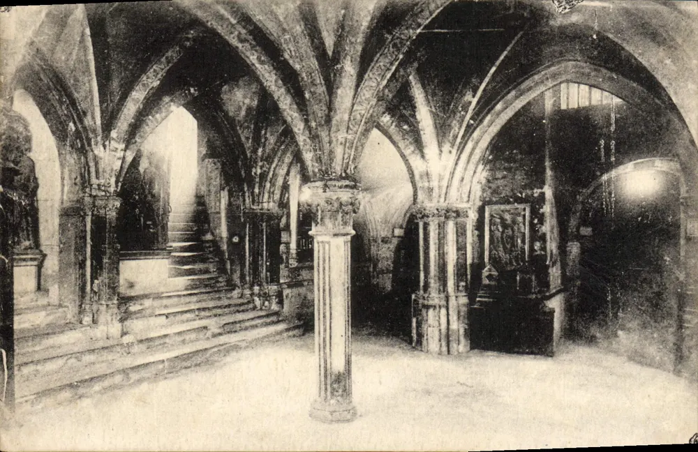 Crypte des Corps Saints — Basilique Saint-Sernin — éditeur Insigne Basilique St-Sernin - Frente