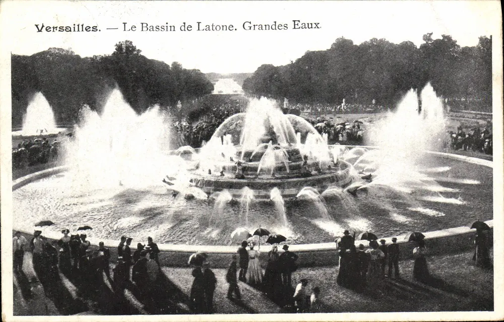Versailles — Der Bassin de Latone. Große Wasserwerke. - Vorderseite