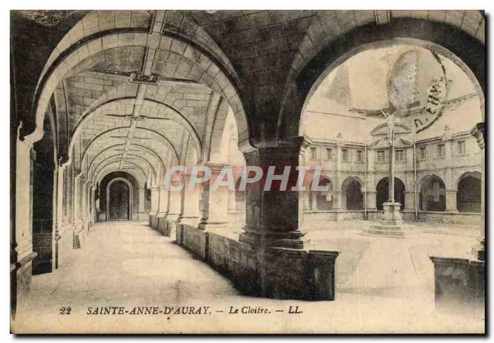 Sainte-Anne-d'Auray — O Claustro — LL. - Frente