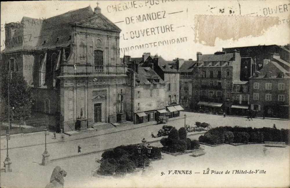 VANNES — Der Rathausplatz — unbekannter Verlag, Nr. 9 - Vorderseite