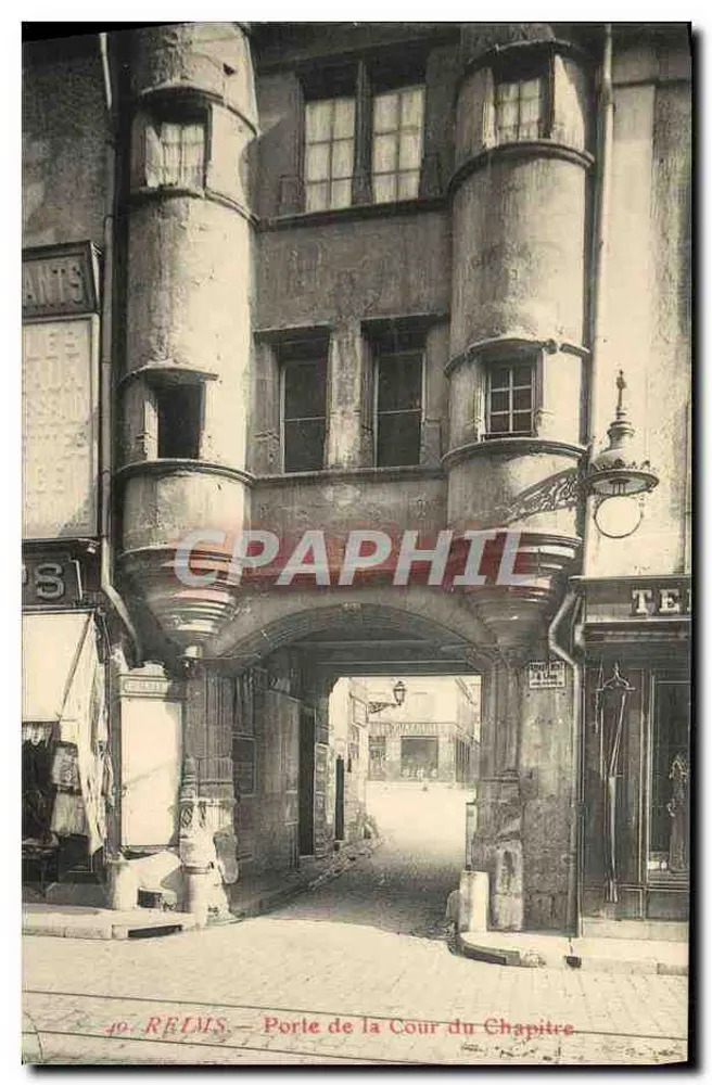 Reims — Porta da Cour du Chapitre - Frente