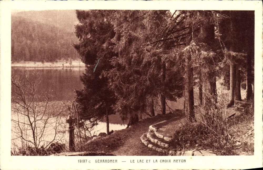 Gérardmer — Il lago e la Croix Meyon — Edizione R. Courtois, Gérardmer - Recto