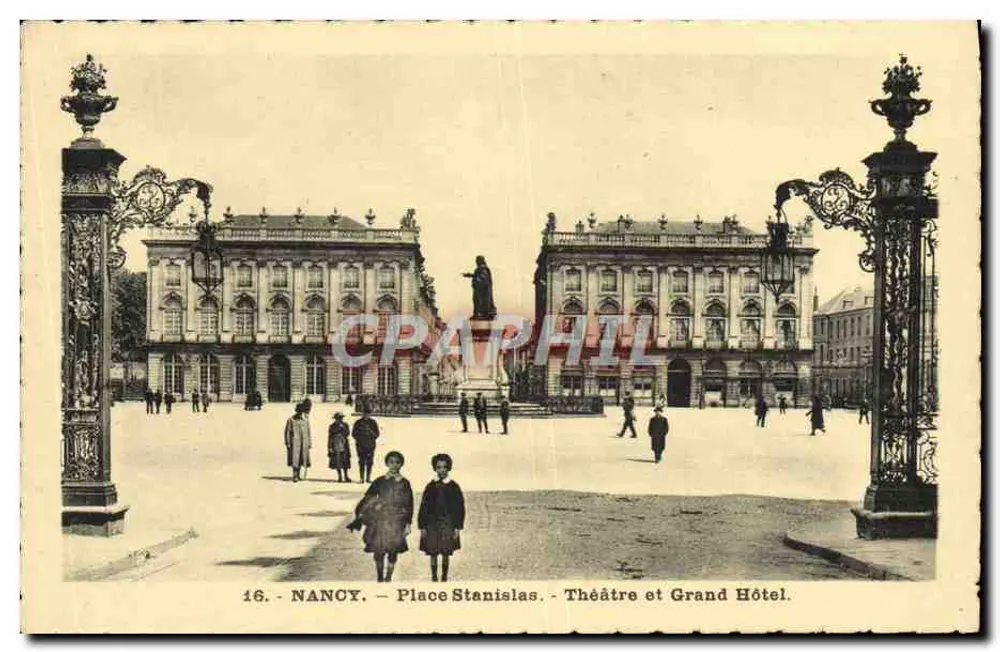 NANCY — Place Stanislas — Theater und Grand Hôtel - Vorderseite