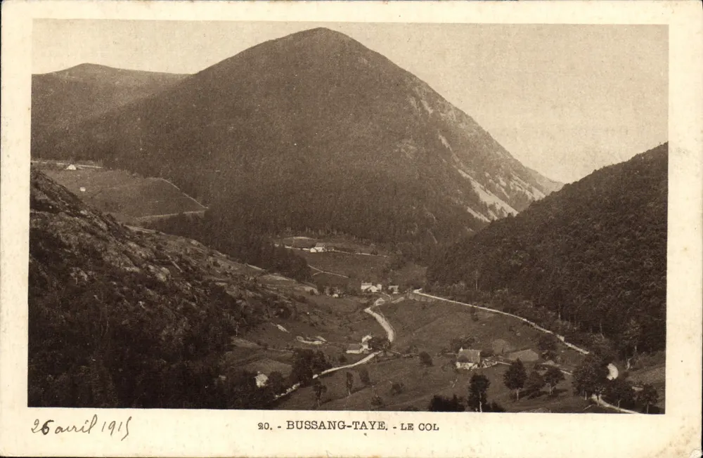 Bussang-Taye - Le Col — vista panorâmica — editor não identificado, n° 20 - Frente