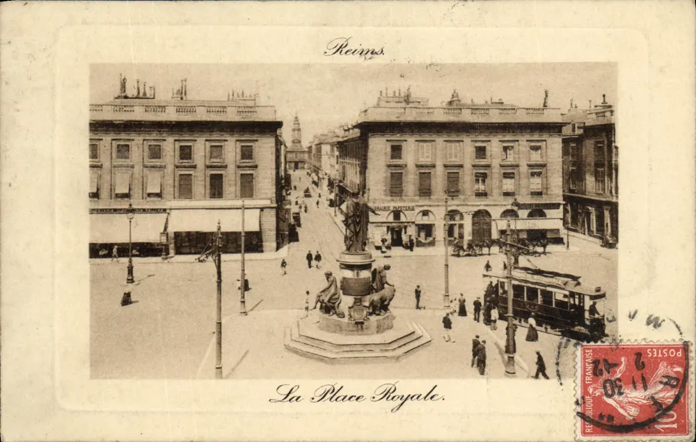 Reims — La Place Royale — éditeur inconnu, n° de série non visible - Frente