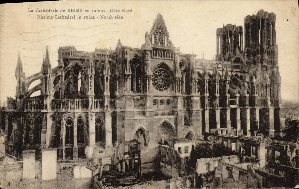 Die Kathedrale von REIMS in Ruinen - Nordseite - Bandet, Verlag - Vorderseite